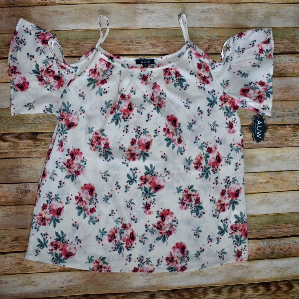Nwt Cold Shoulder Blouse